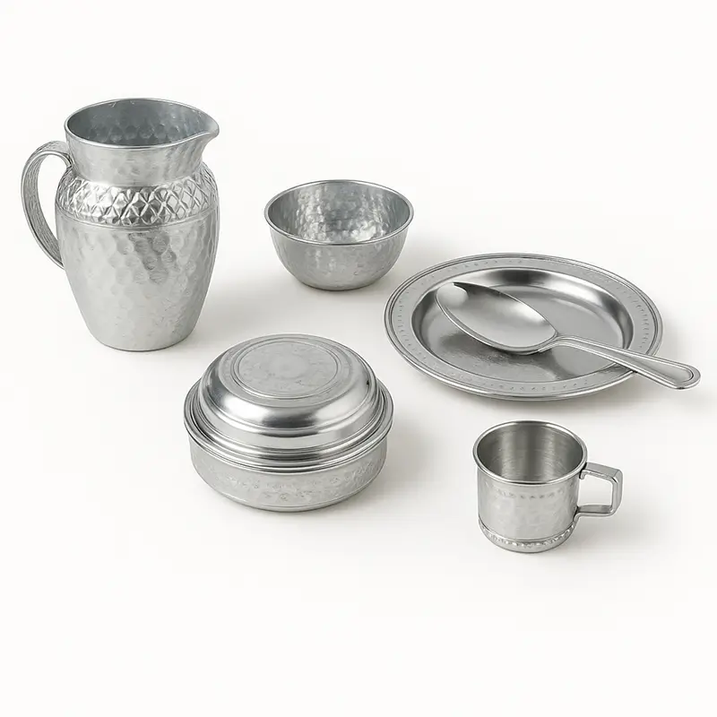 Traditional Hammered Aluminum Tableware Set – 6 Pieces